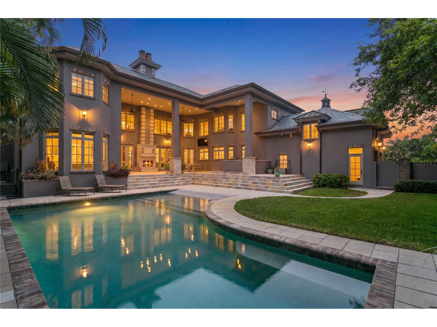 401 Snell Isle Boulevard NE Saint Petersburg FL 33704 TB8525734 image4