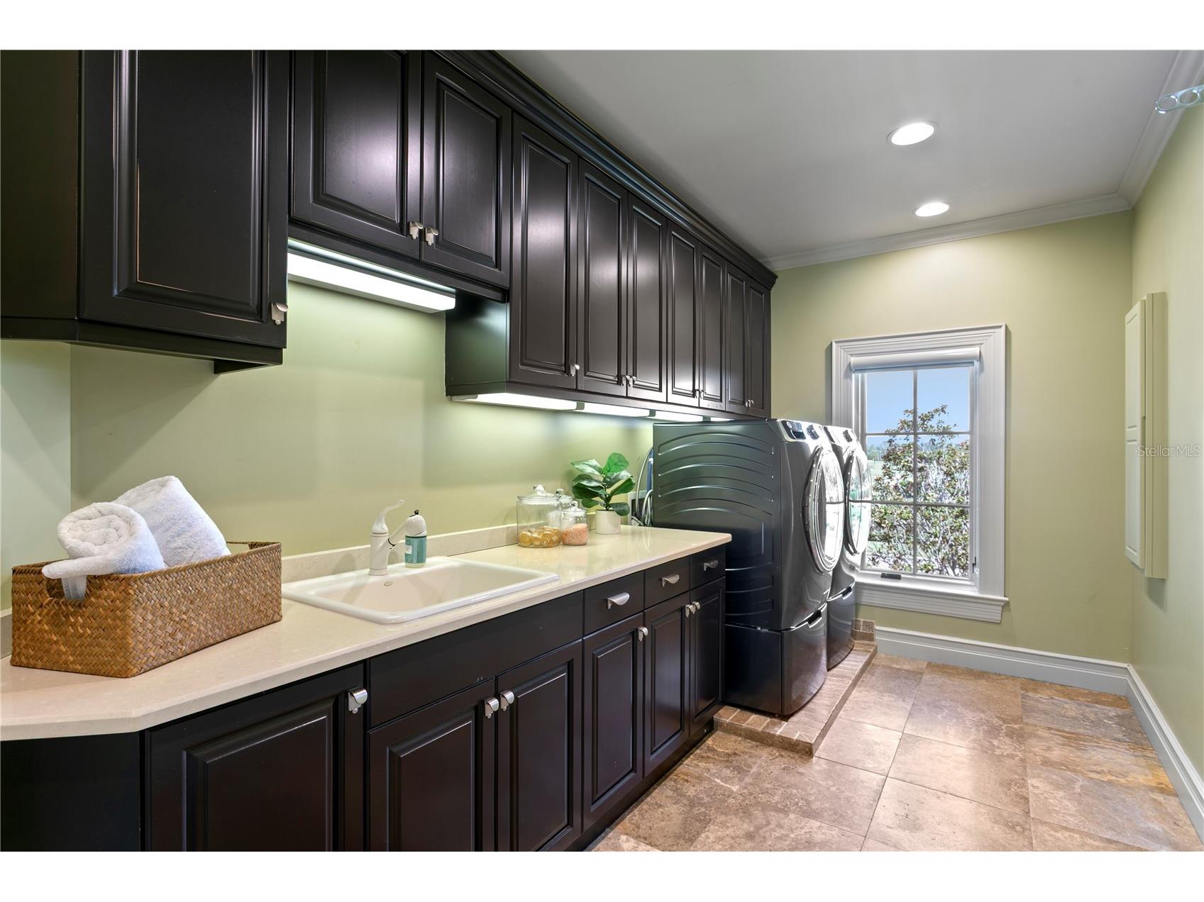 401 Snell Isle Boulevard NE Saint Petersburg FL 33704 TB8525734 image40