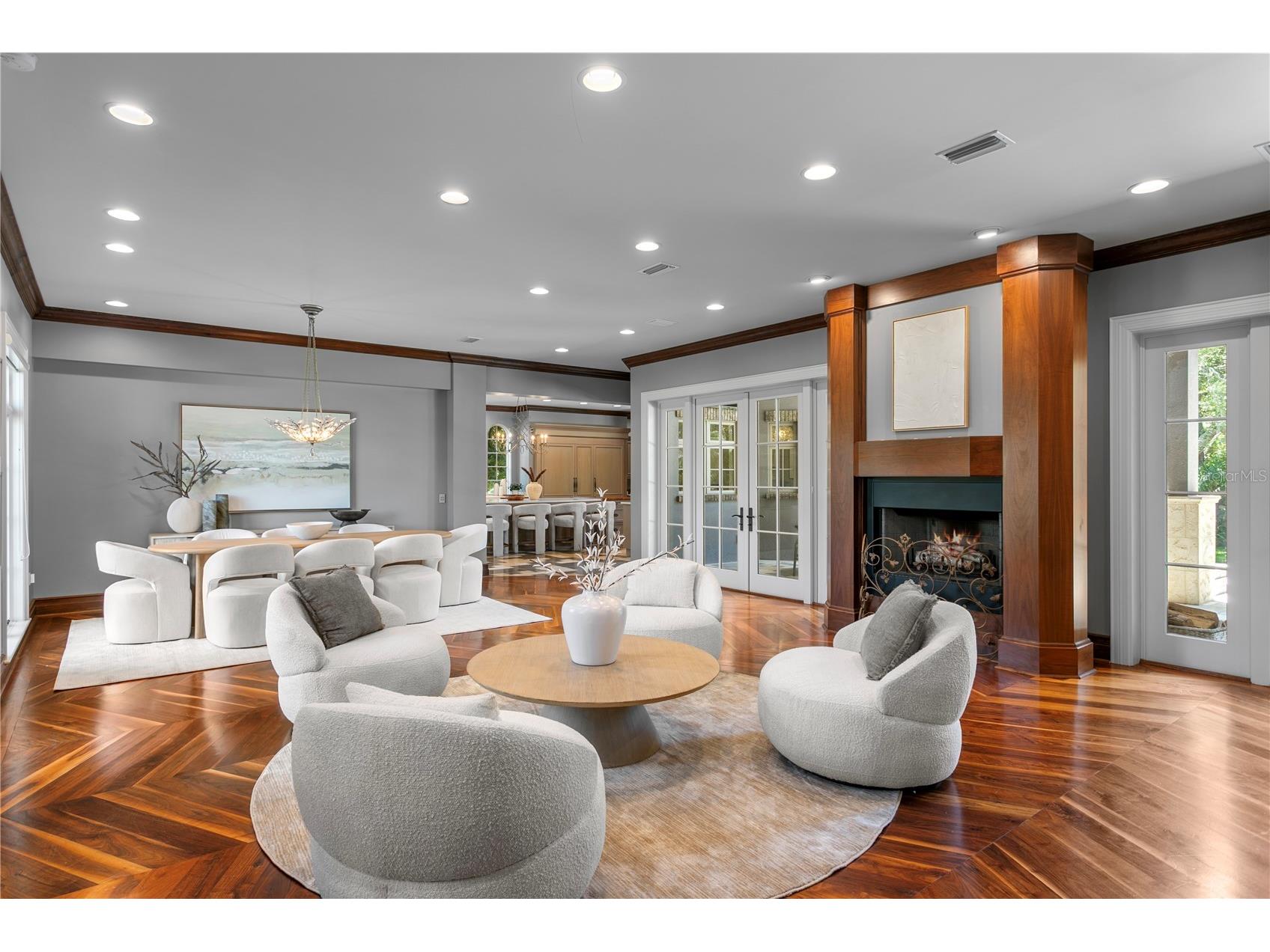 401 Snell Isle Boulevard NE Saint Petersburg FL 33704 TB8525734 image7