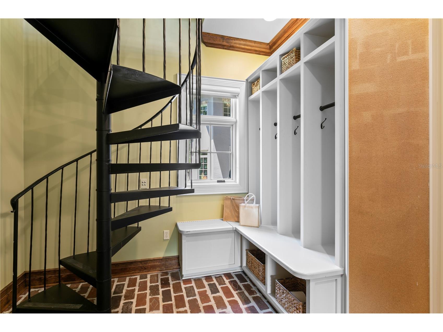 401 Snell Isle Boulevard NE Saint Petersburg FL 33704 TB8525734 image74