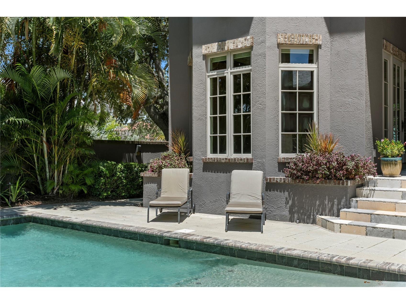 401 Snell Isle Boulevard NE Saint Petersburg FL 33704 TB8525734 image88