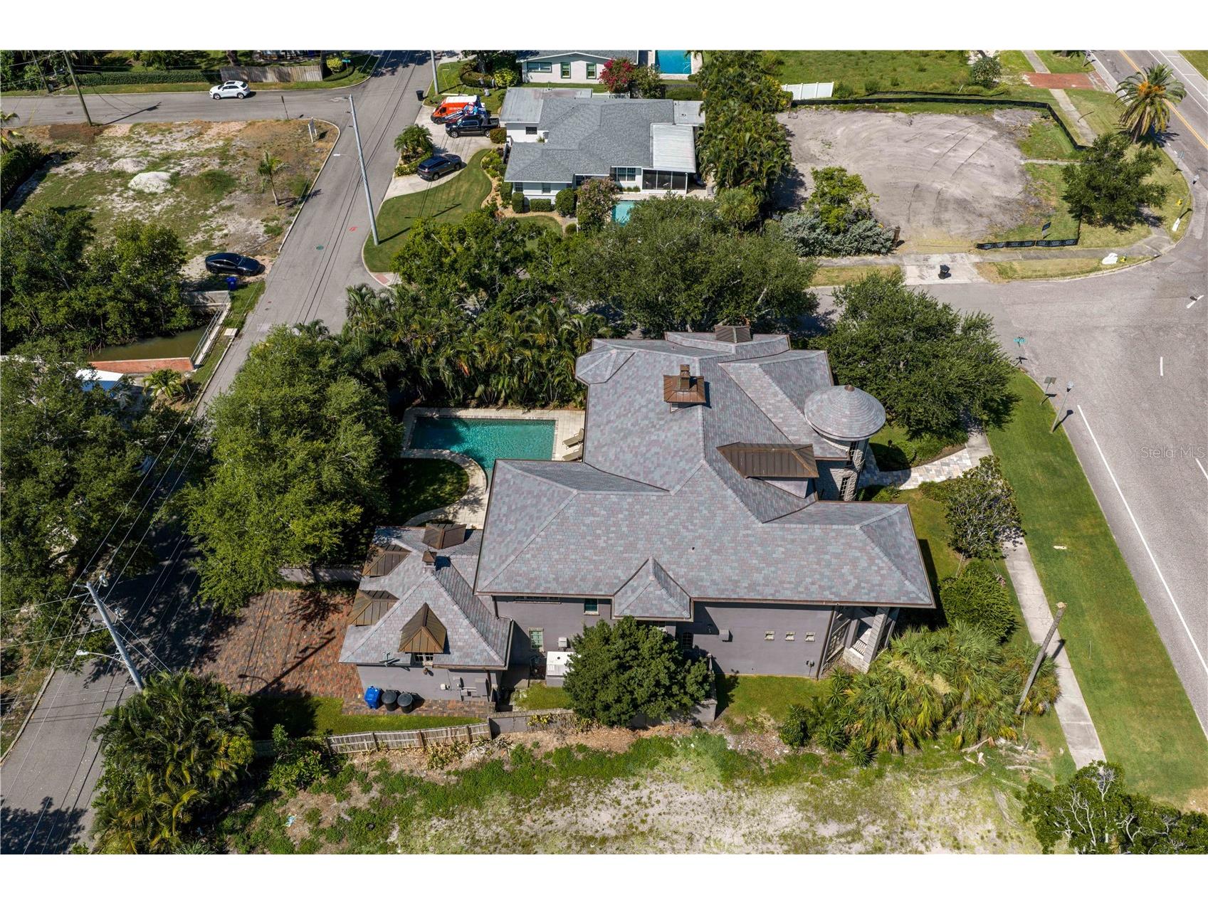 401 Snell Isle Boulevard NE Saint Petersburg FL 33704 TB8525734 image93