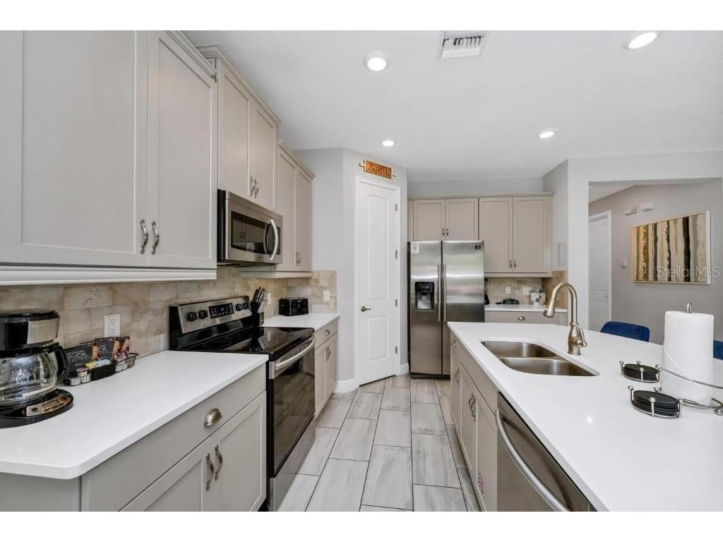 401 Southfield Street Kissimmee FL 34747 O6412556 image2