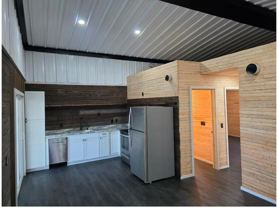 401 SW Kemp Court #SUITE B Lake City FL 32024 GC539561 image2