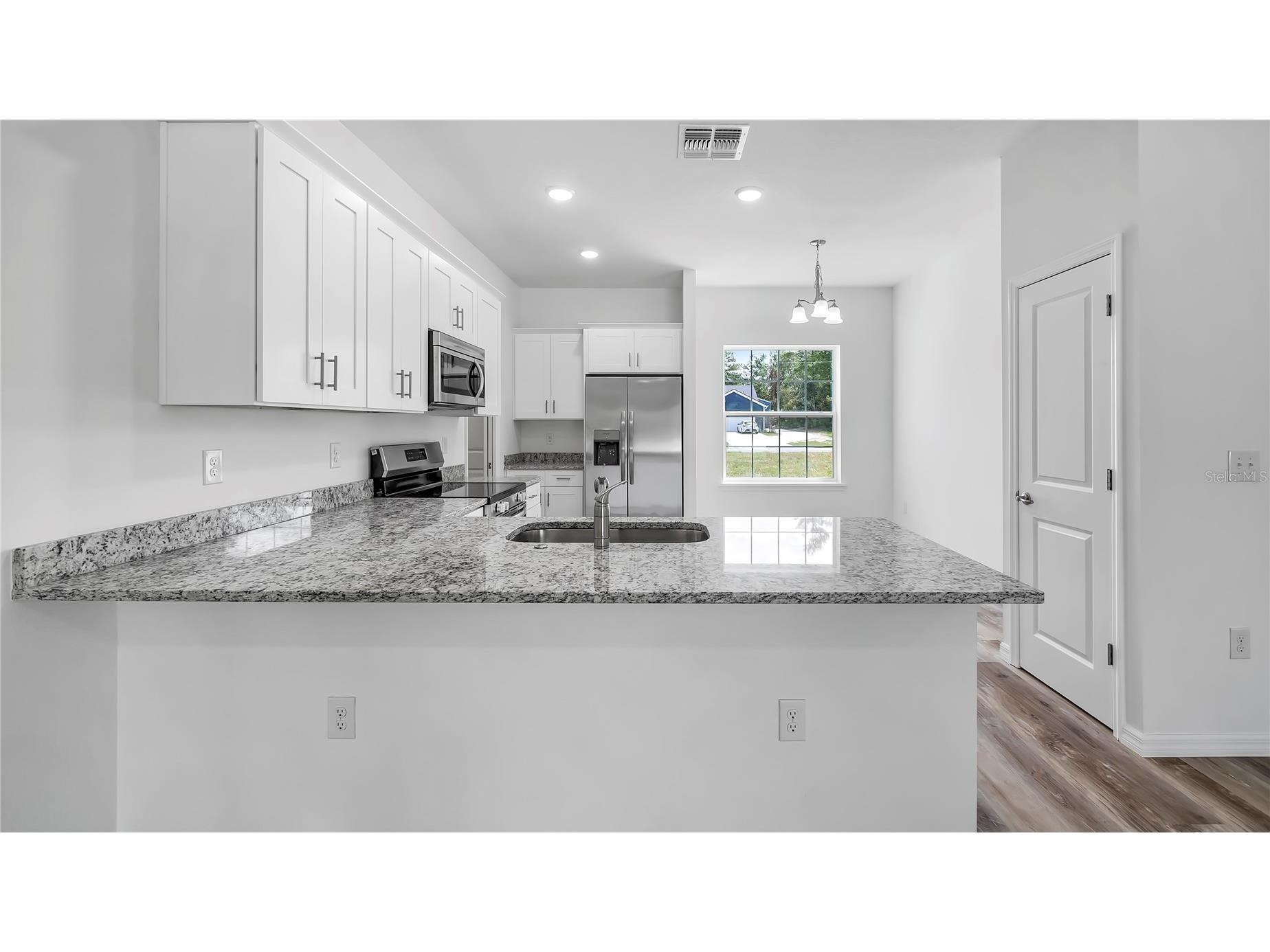 401 W Central Avenue Howey In The Hills FL 34737 G5106352 image12