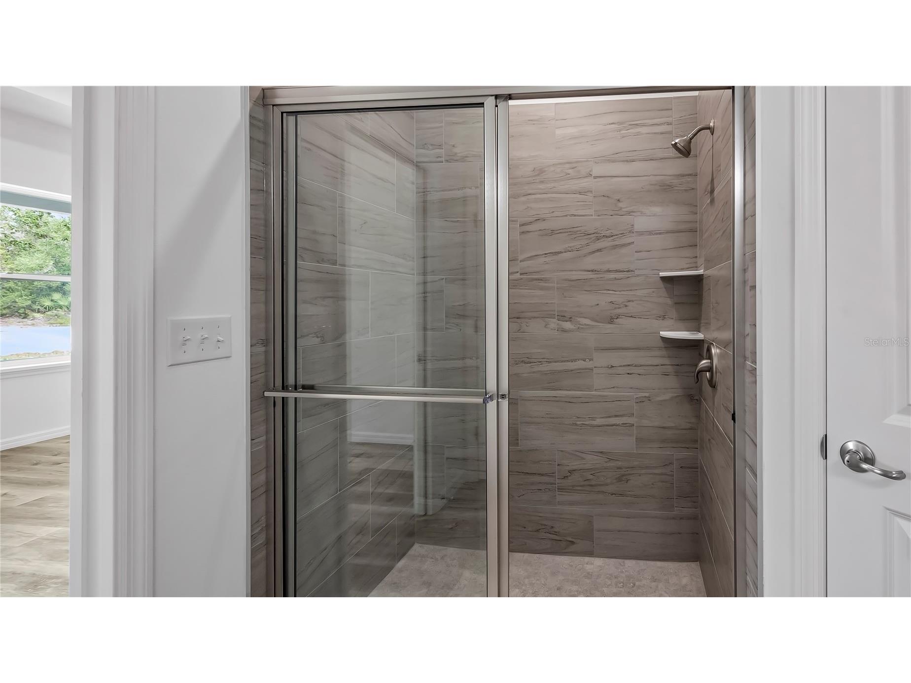 401 W Central Avenue Howey In The Hills FL 34737 G5106352 image19