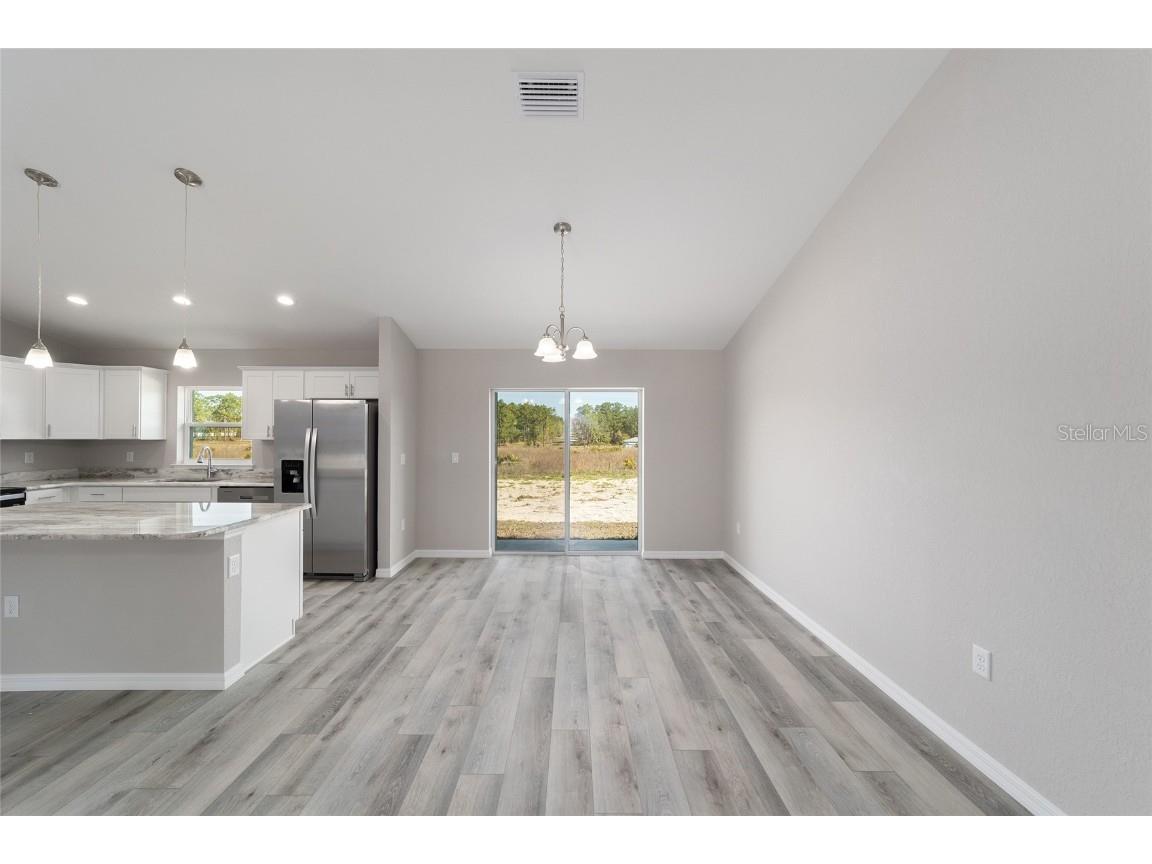 401 W Homeway Loop Citrus Springs FL 34434 OM698172 image12