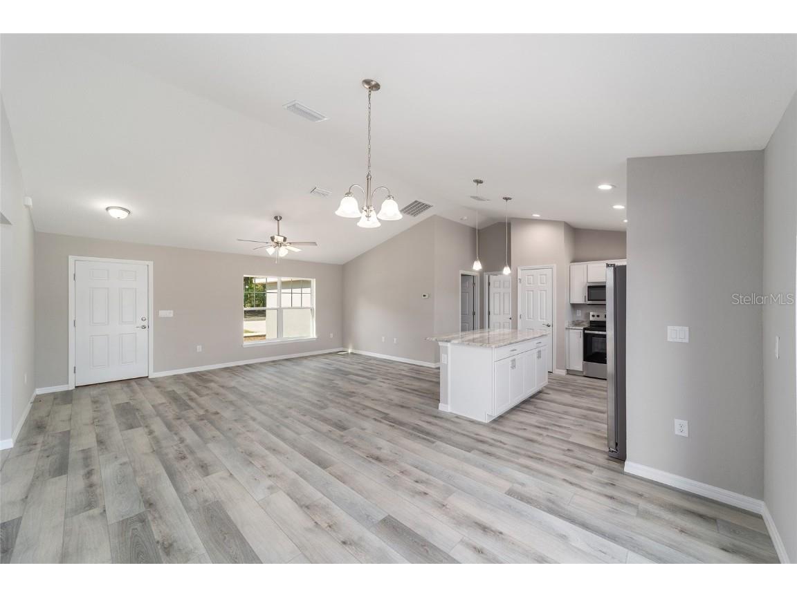 401 W Homeway Loop Citrus Springs FL 34434 OM698172 image14