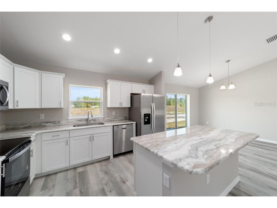 401 W Homeway Loop Citrus Springs FL 34434 OM698172 image4