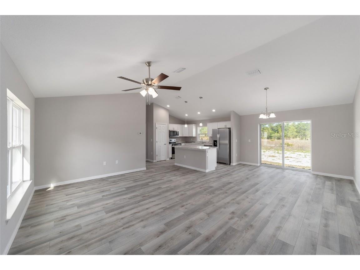 401 W Homeway Loop Citrus Springs FL 34434 OM698172 image9