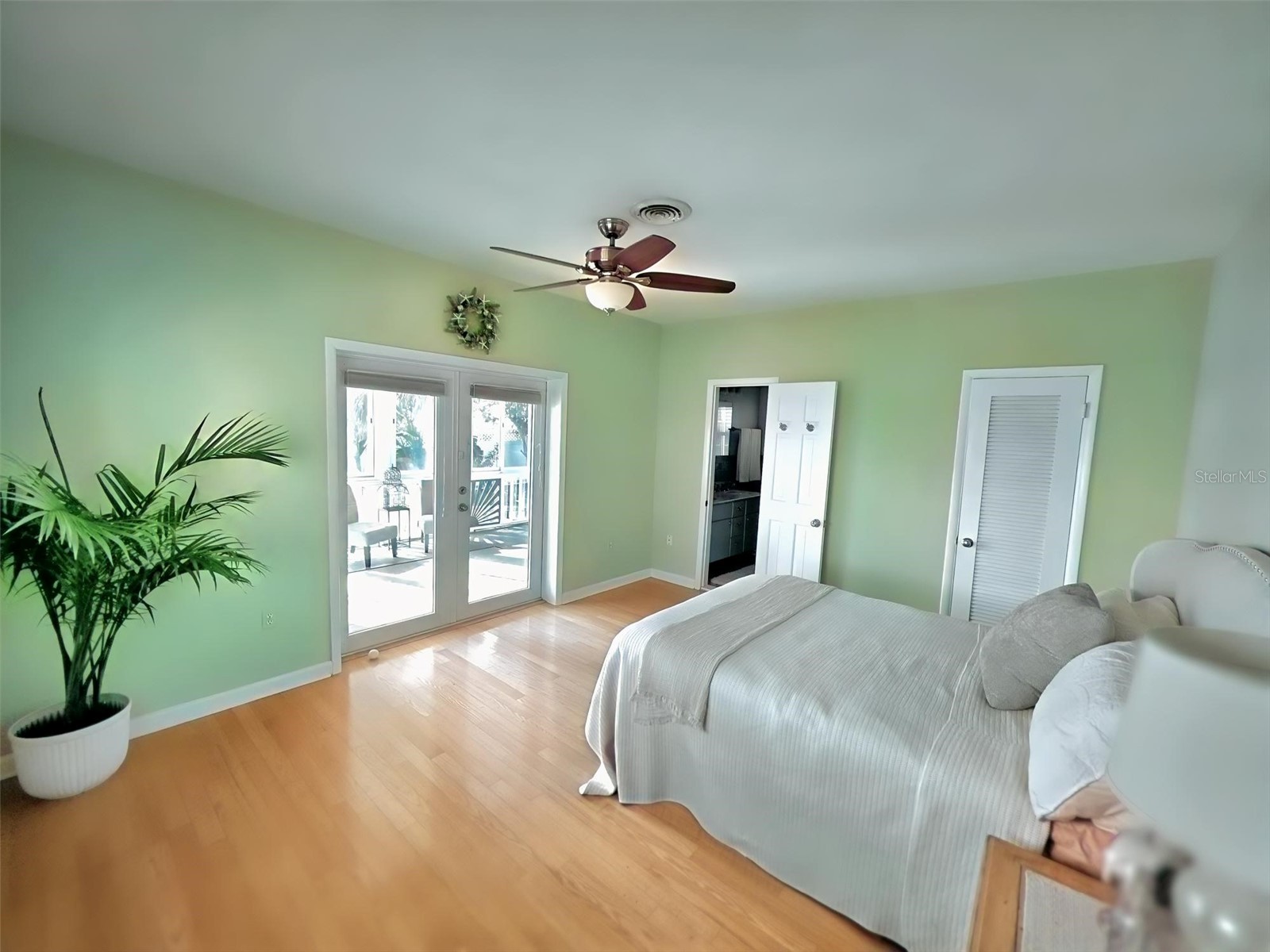 401 Whitcomb Boulevard Tarpon Springs FL 34689 TB8459309 image39