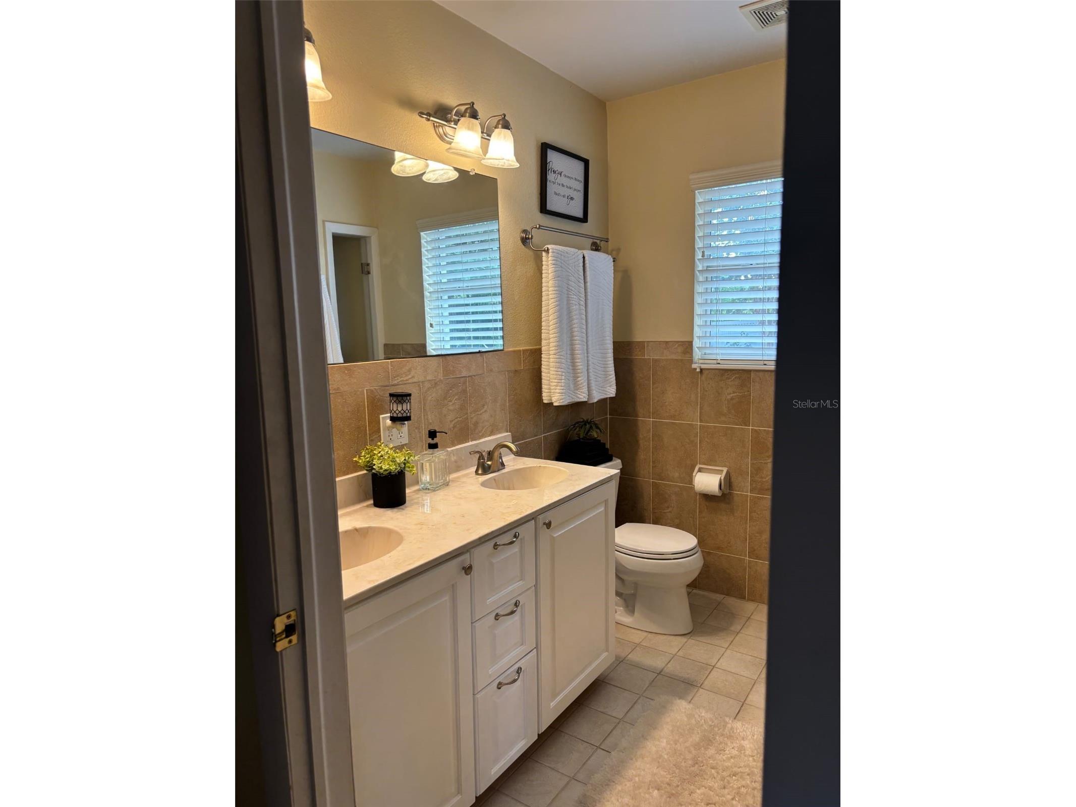 401 Whitcomb Boulevard Tarpon Springs FL 34689 TB8459309 image42