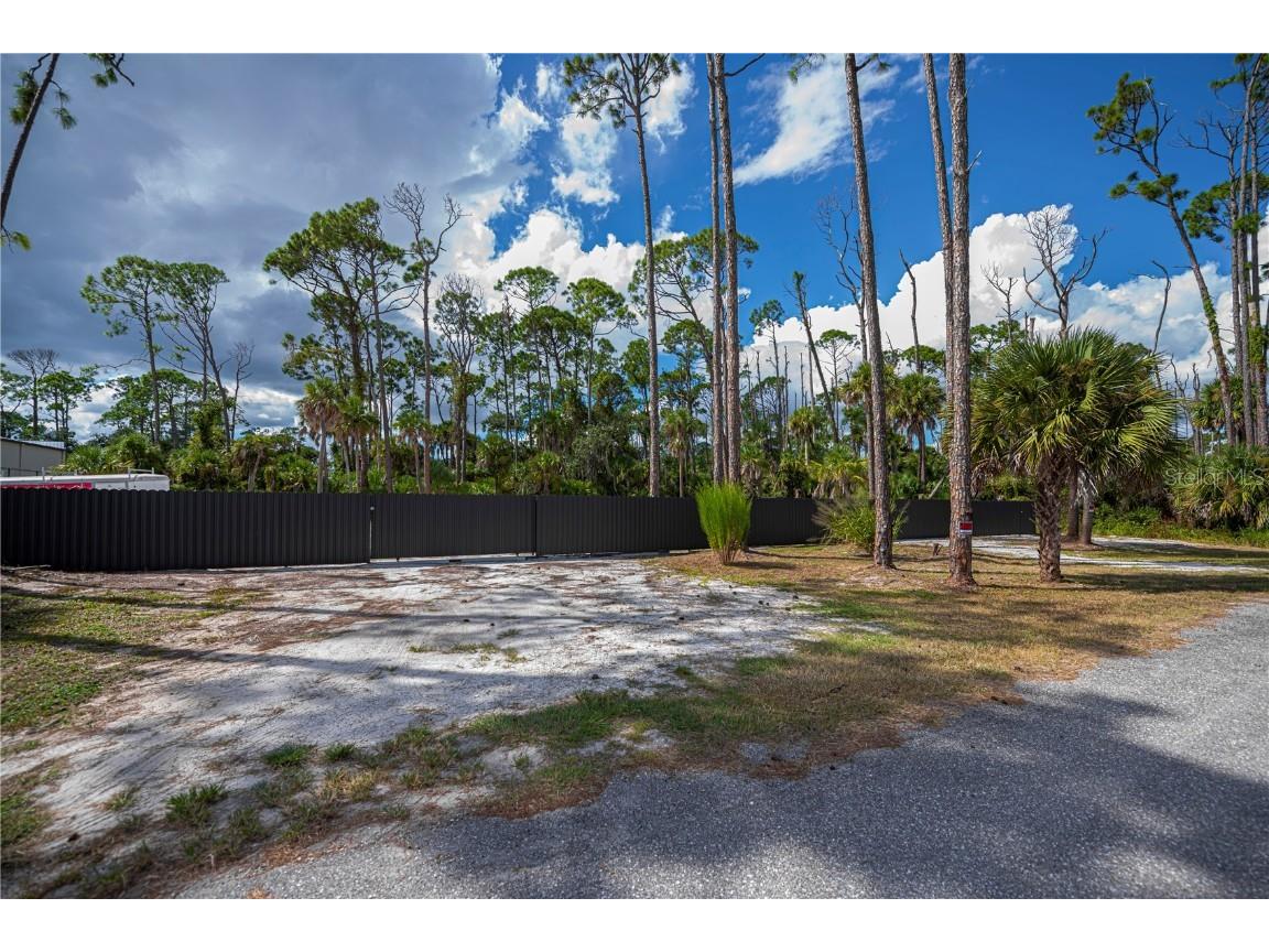 401 Zorita Street Port Charlotte FL 33954 C7516353 image3