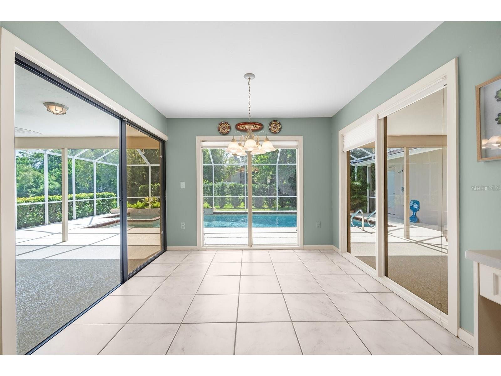 4010 Country View Drive Sarasota FL 34233 A4697648 image8