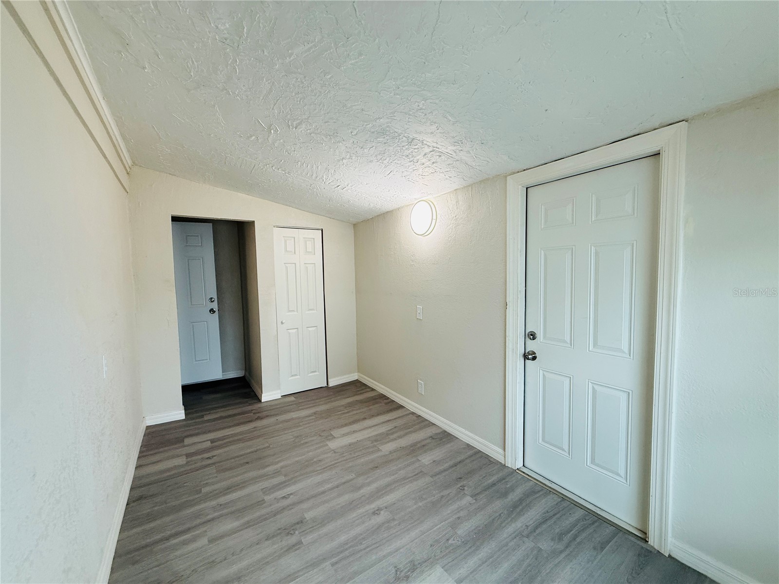 4010 Miramar Way S Saint Petersburg FL 33705 TB8516208 image17