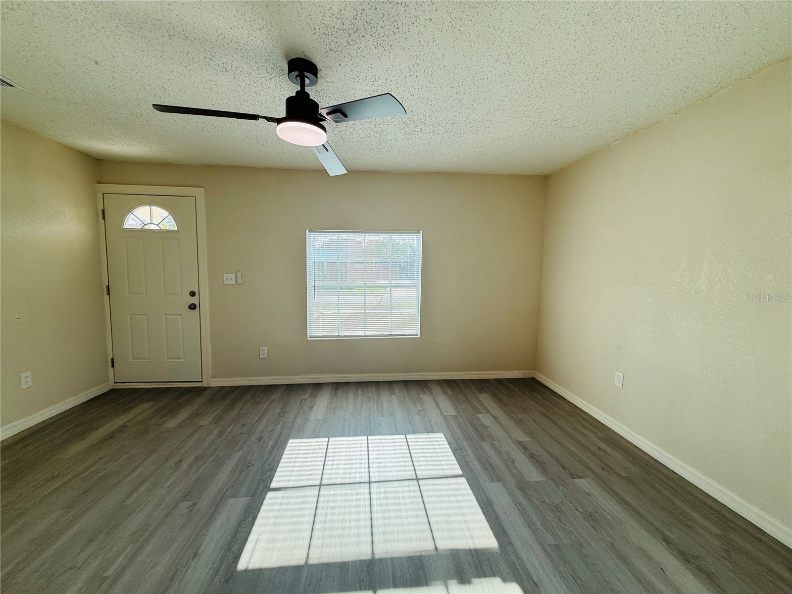 4010 Miramar Way S Saint Petersburg FL 33705 TB8516208 image2