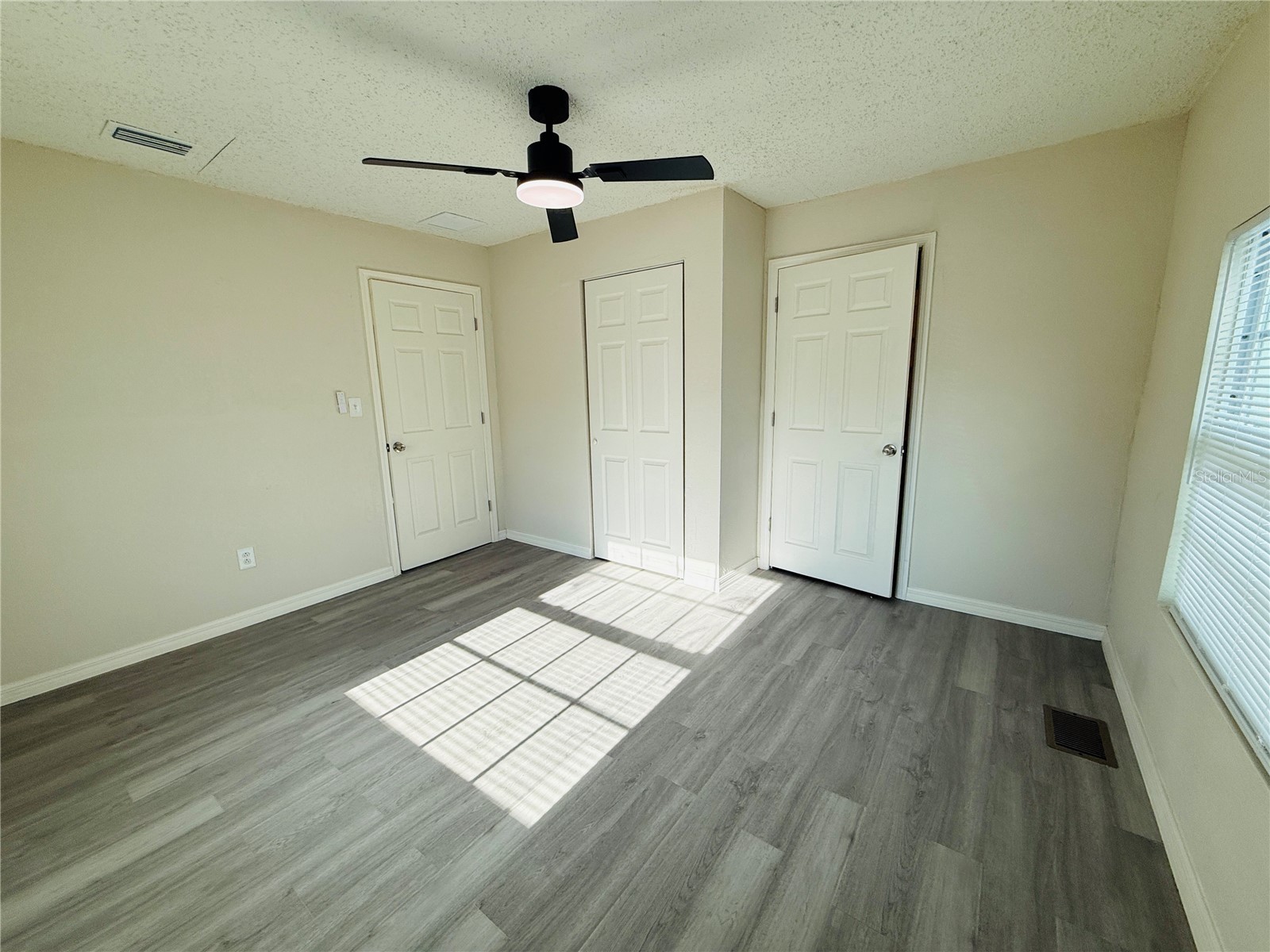 4010 Miramar Way S Saint Petersburg FL 33705 TB8516208 image22