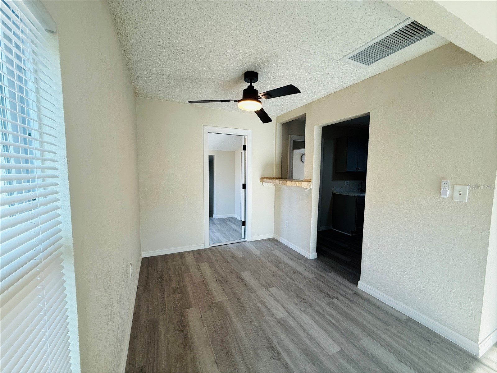 4010 Miramar Way S Saint Petersburg FL 33705 TB8516208 image6