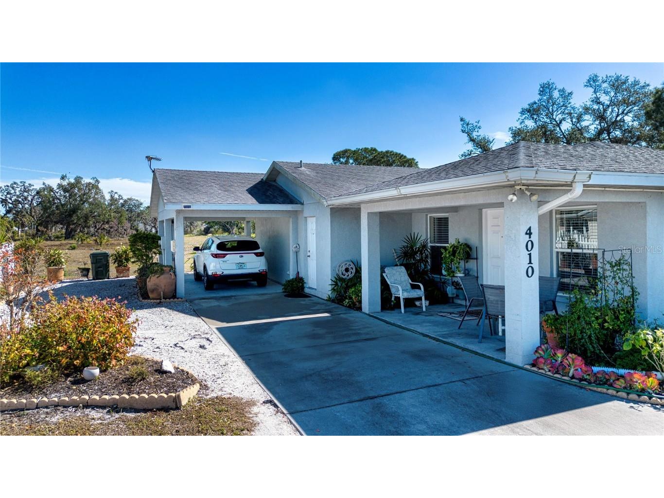 4010 N Lockwood Ridge Road Sarasota FL 34234 TB8445686 image2