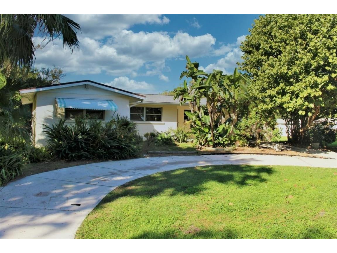 4010 S Lockwood Ridge Road Sarasota FL 34231 U8220878 image1