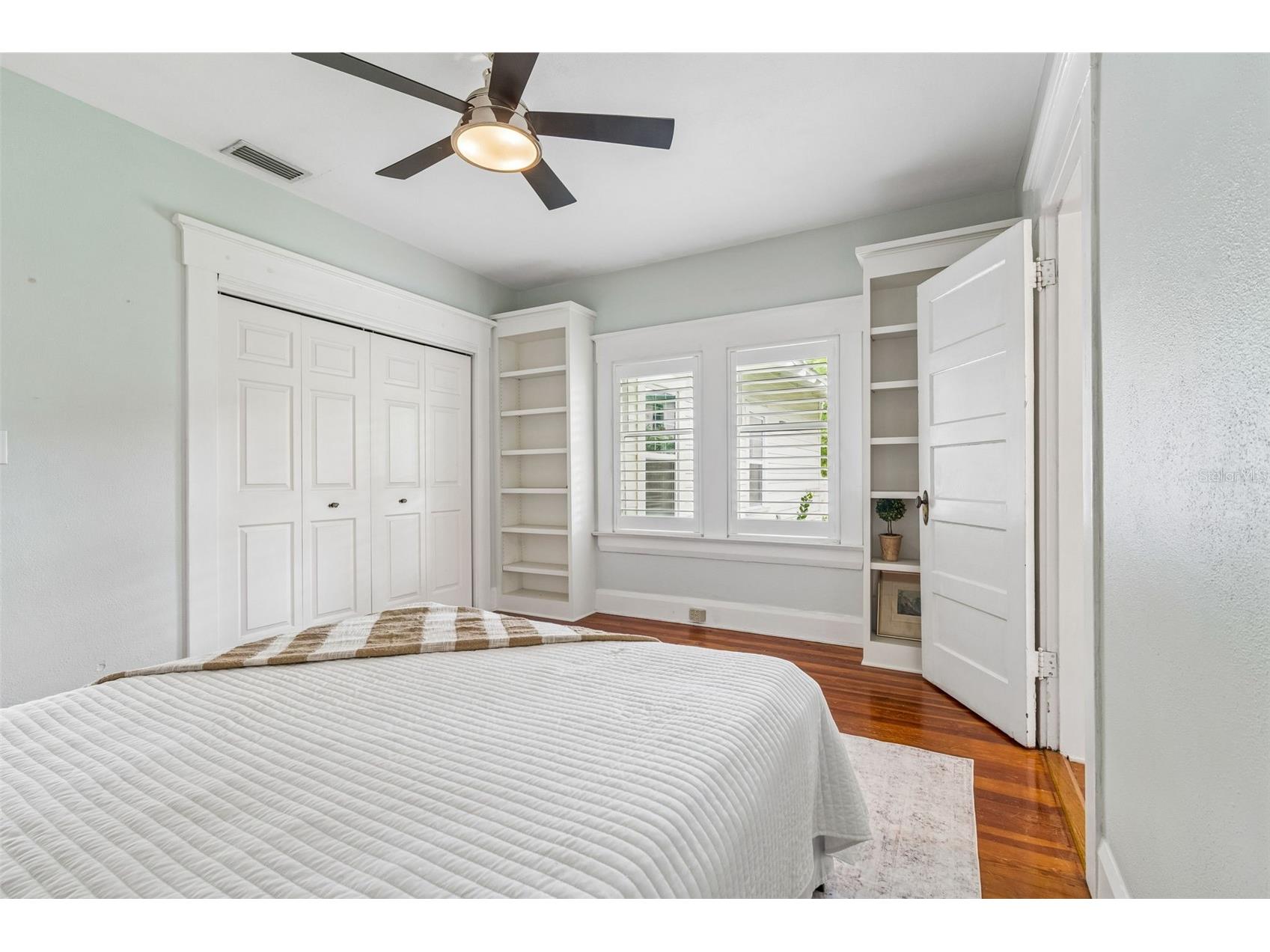 4010 W Neptune Street Tampa FL 33629 TB8515986 image43