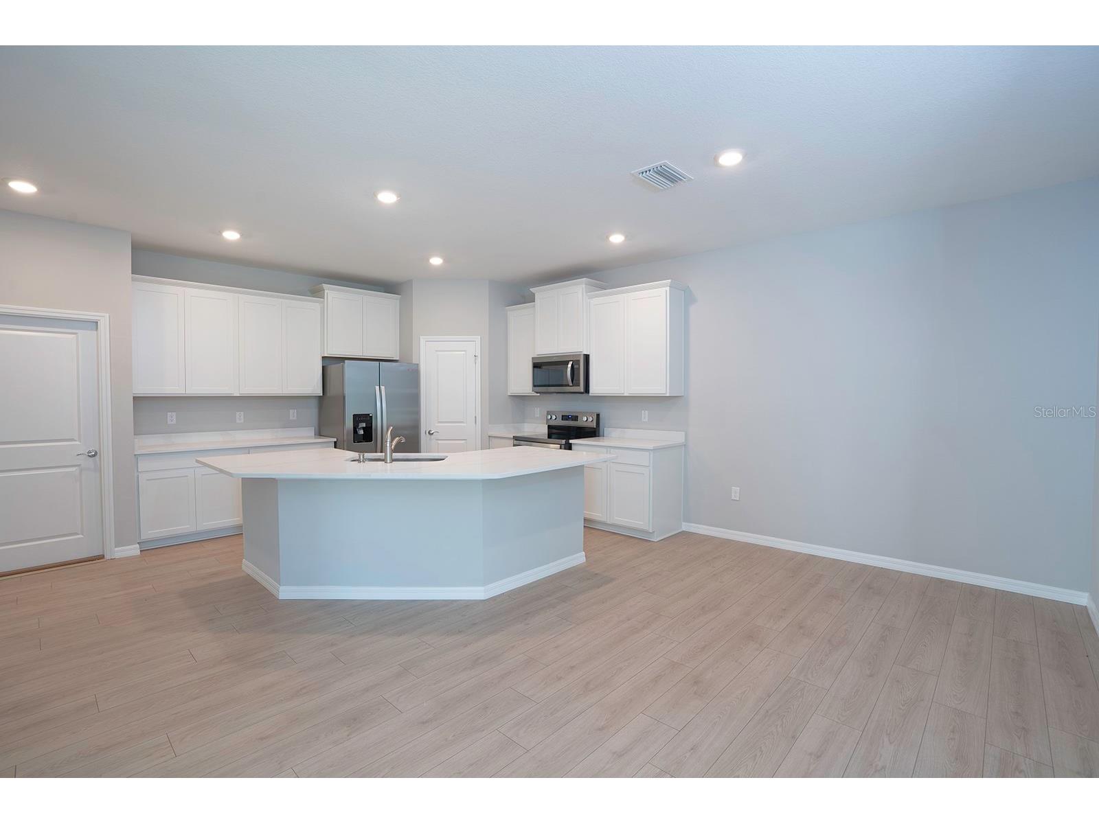 4010 Westwood Fields Loop Plant City FL 33565 TB8511367 image13