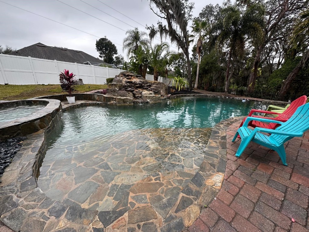 4010 Winderlakes Drive Orlando FL 32835 O6273764 image1