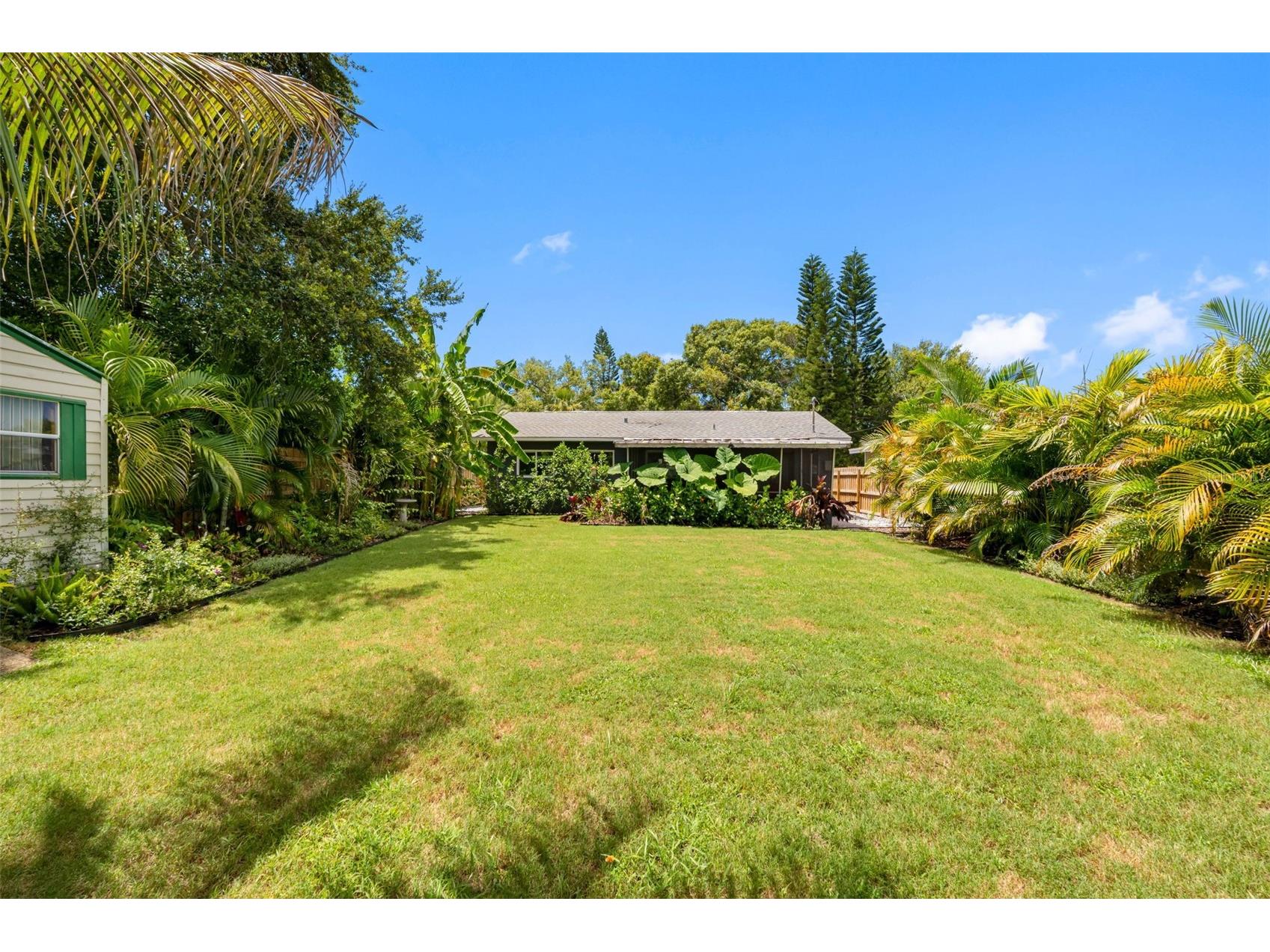 4011 7th Avenue N Saint Petersburg FL 33713 TB8524838 image3