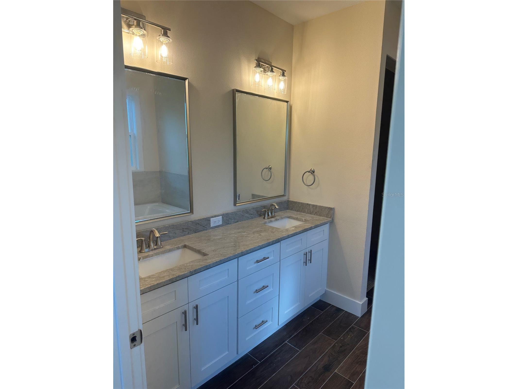 4011 Amber Road Valrico FL 33594 TB8506412 image11