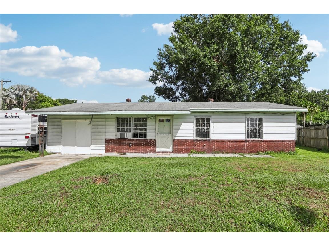 4011 Berkley Drive Tampa FL 33610 T3543815 image1