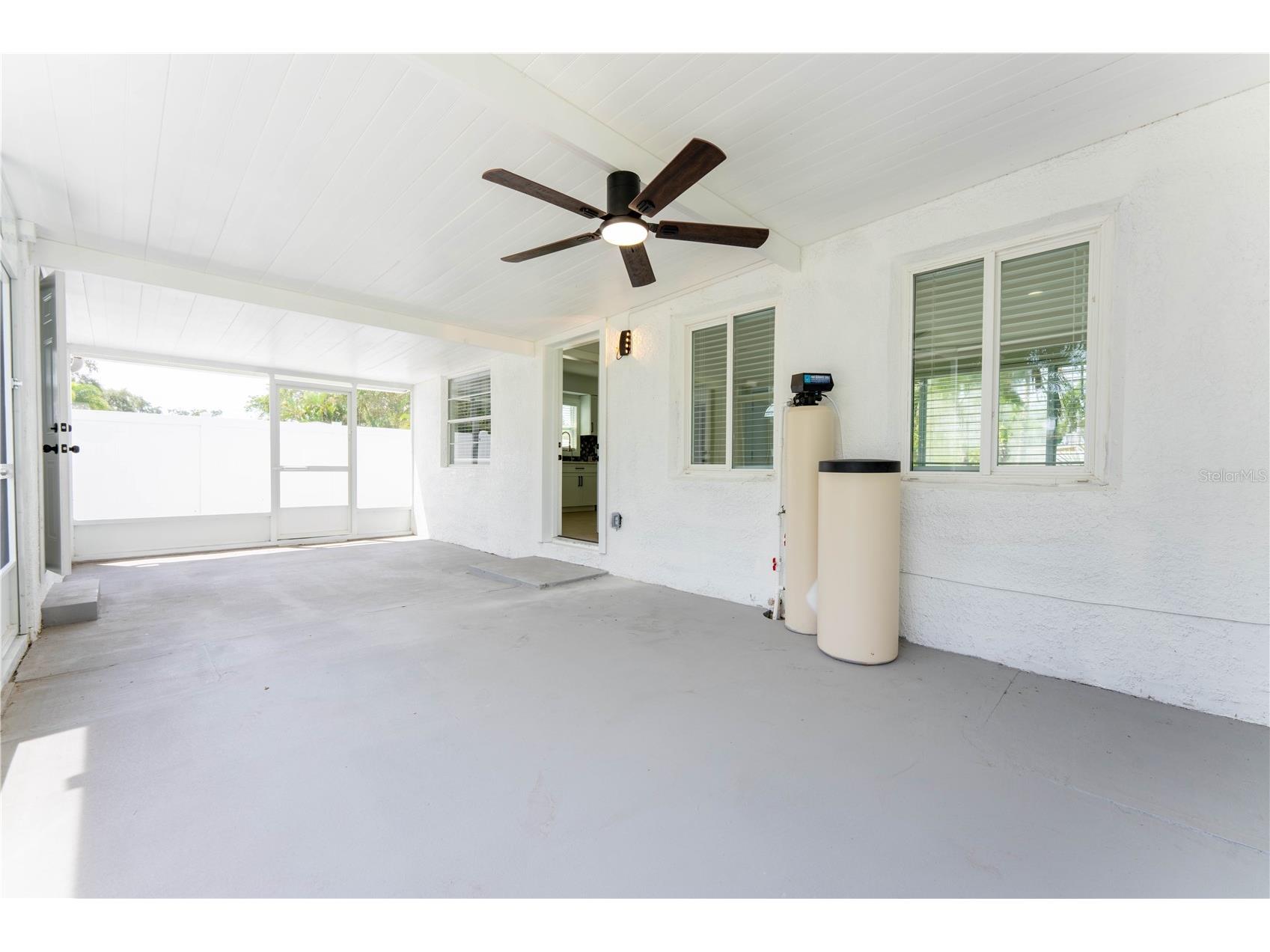 4011 Helena Street NE Saint Petersburg FL 33703 TB8507580 image18