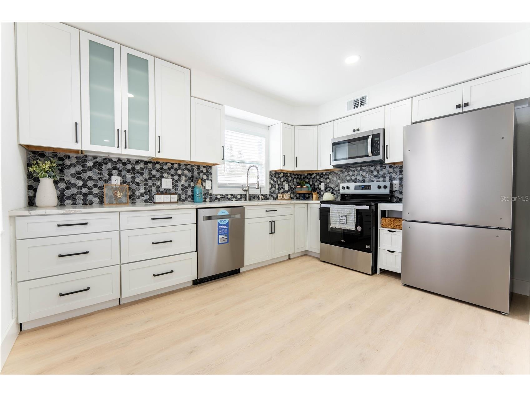 4011 Helena Street NE Saint Petersburg FL 33703 TB8507580 image6