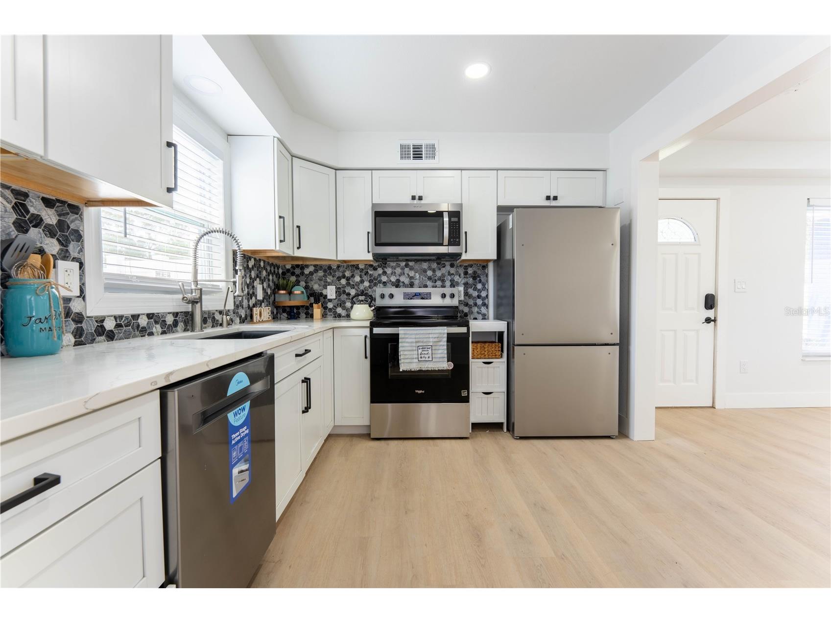 4011 Helena Street NE Saint Petersburg FL 33703 TB8507580 image7