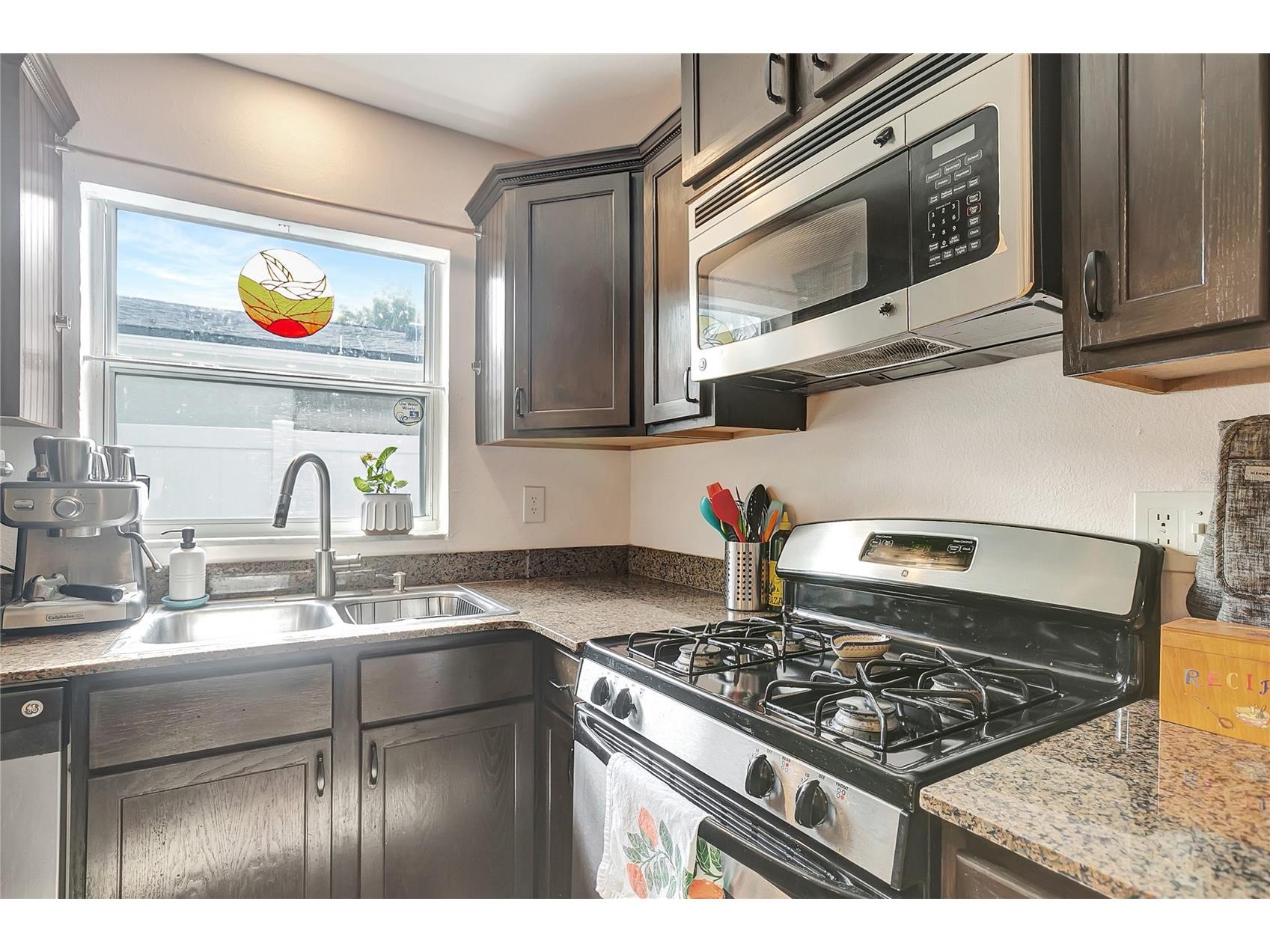 4012 12th Avenue N Saint Petersburg FL 33713 TB8510895 image10