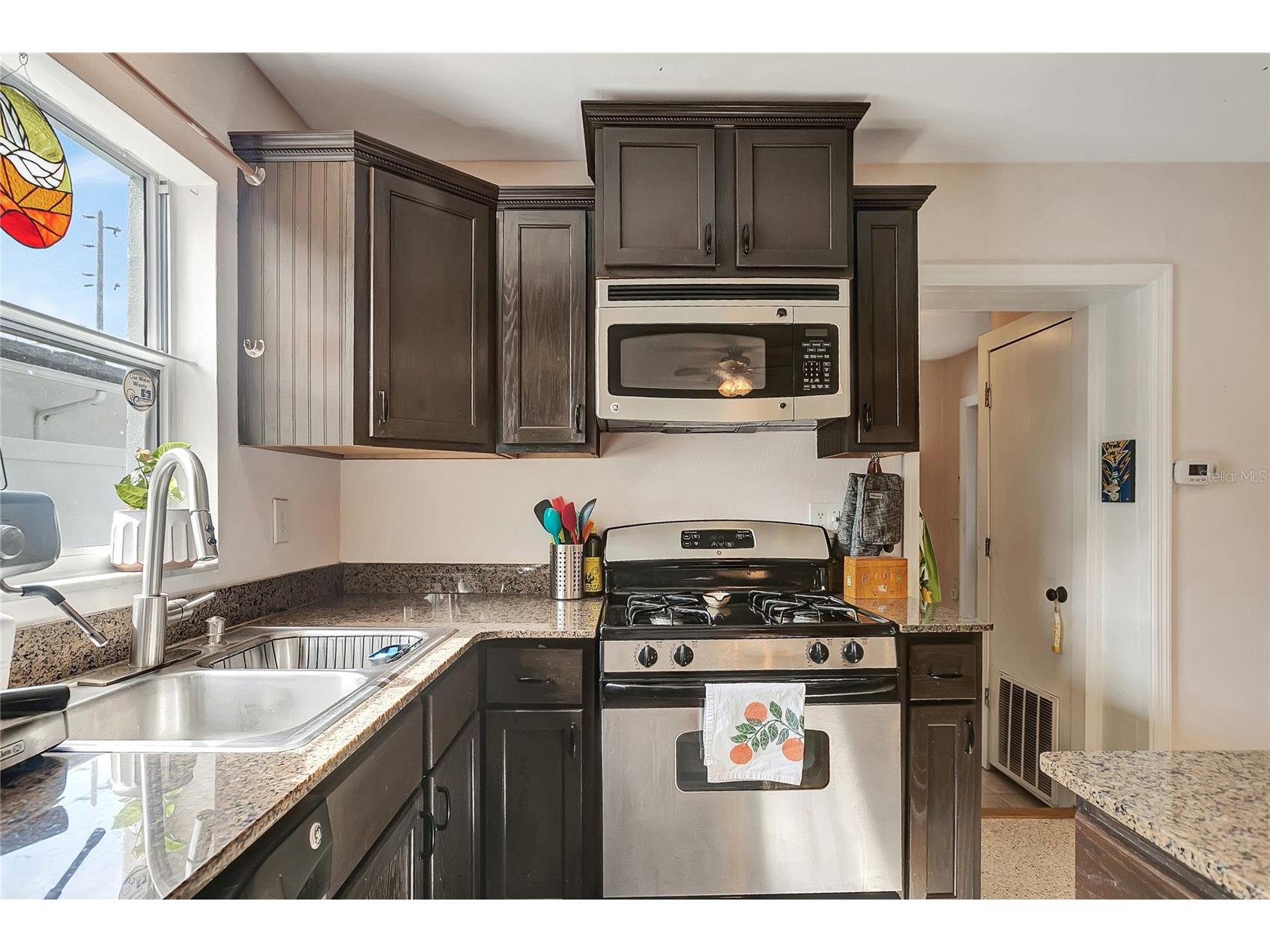 4012 12th Avenue N Saint Petersburg FL 33713 TB8510895 image11