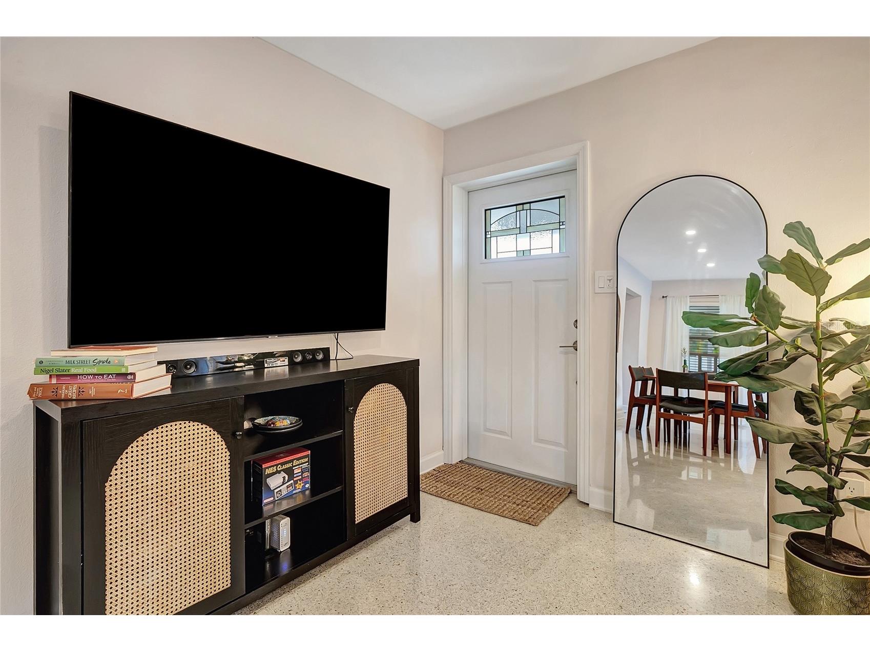 4012 12th Avenue N Saint Petersburg FL 33713 TB8510895 image5