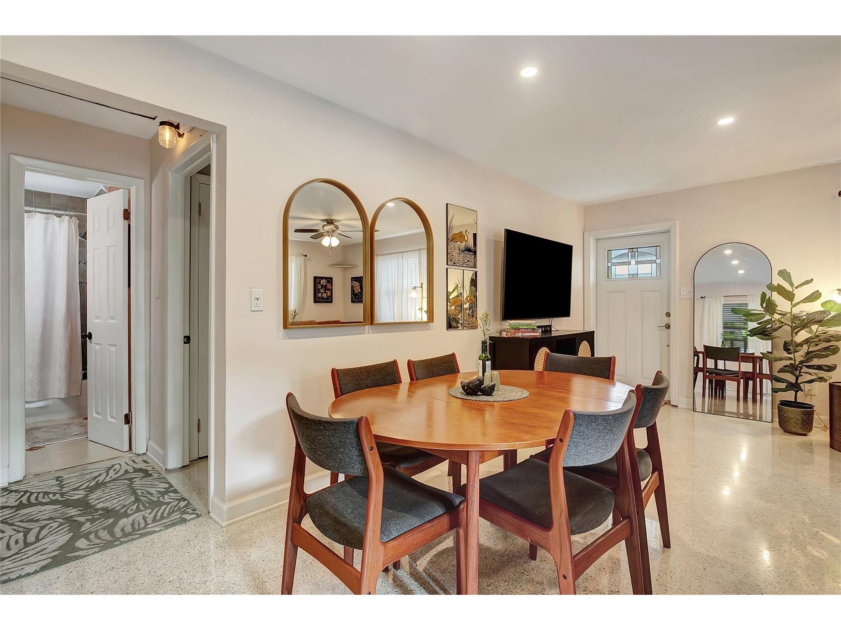 4012 12th Avenue N Saint Petersburg FL 33713 TB8510895 image8
