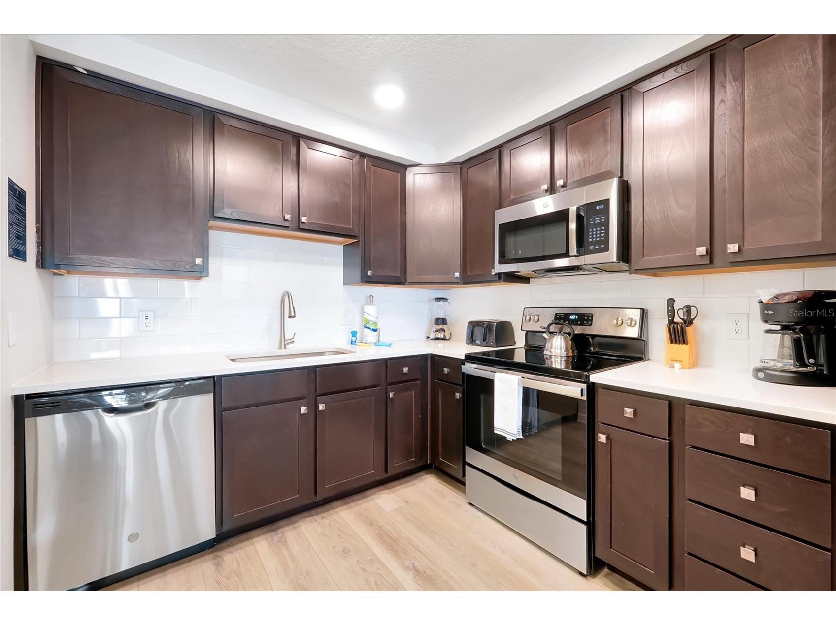 4012 Breakview Drive #B309 Orlando FL 32819 O6390320 image9