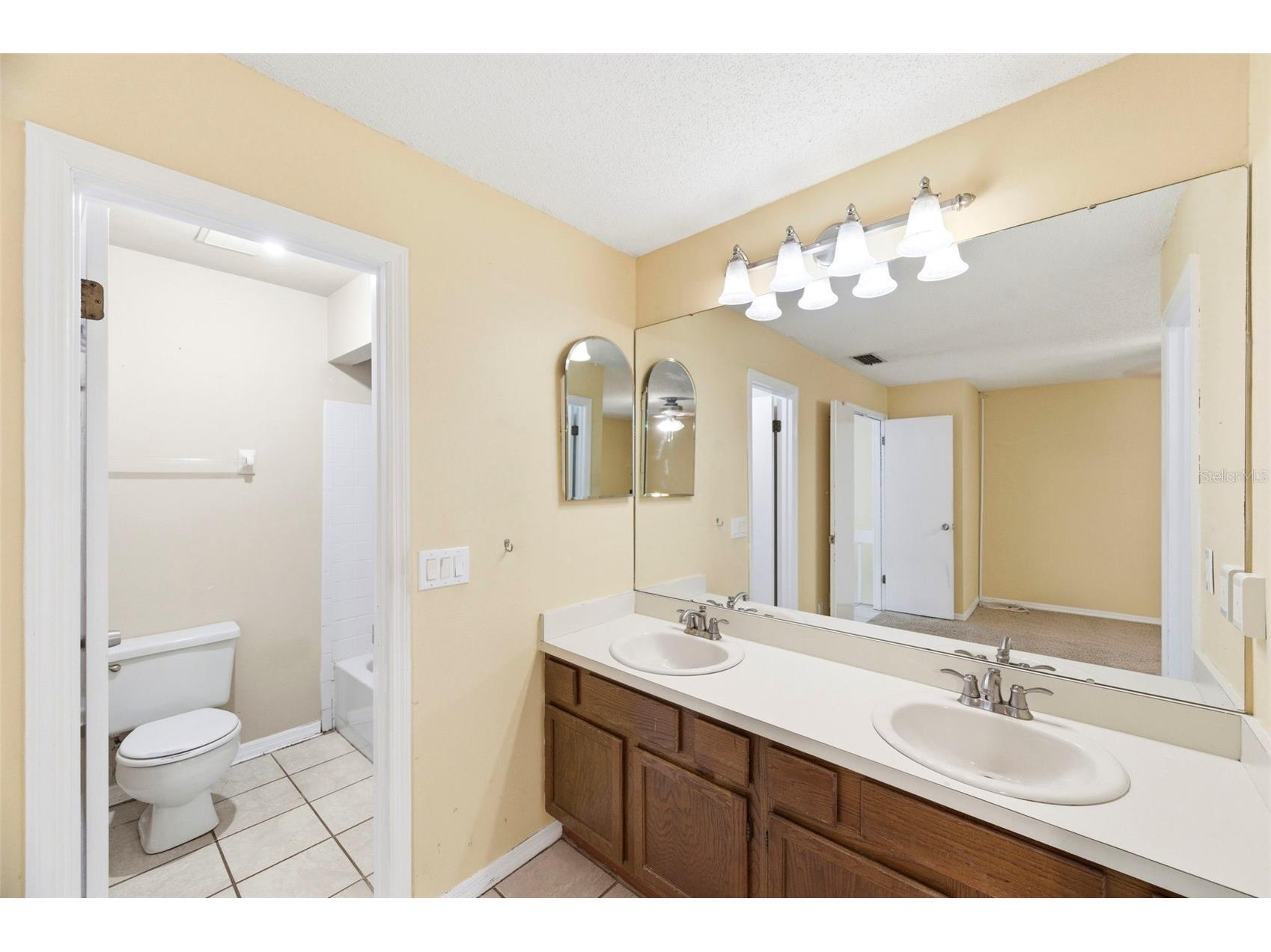 4012 Huxford Court Tampa FL 33624 TB8503954 image29