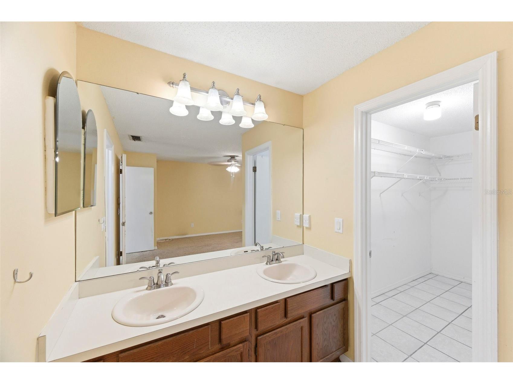 4012 Huxford Court Tampa FL 33624 TB8503954 image31