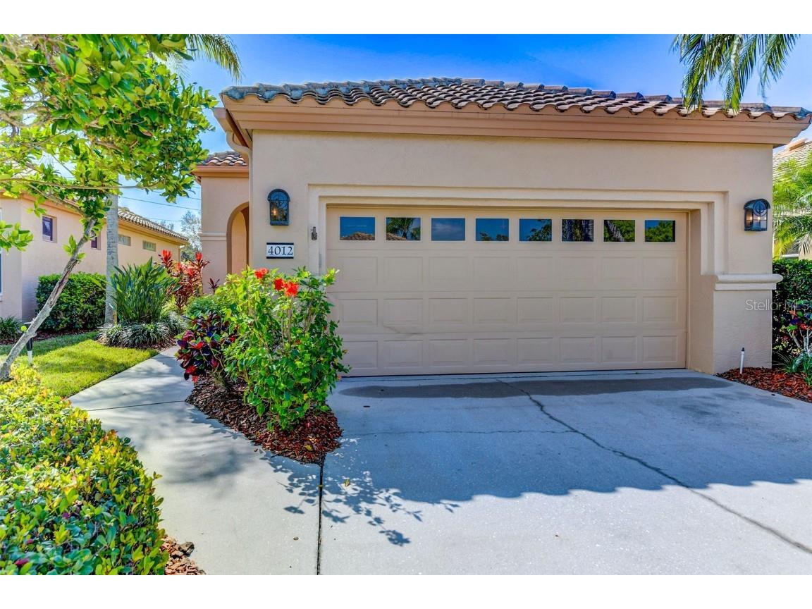4012 Jardin Lane Sarasota FL 34238 A4562628 image1