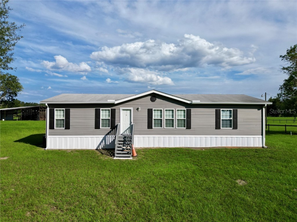4012 SE 150th Street Summerfield FL 34491 OM704355 image1