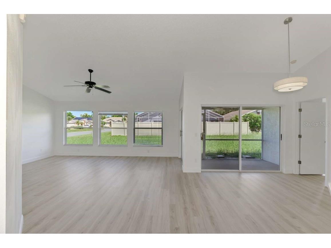 4013 51st Place W Bradenton FL 34210 TB8425692 image10