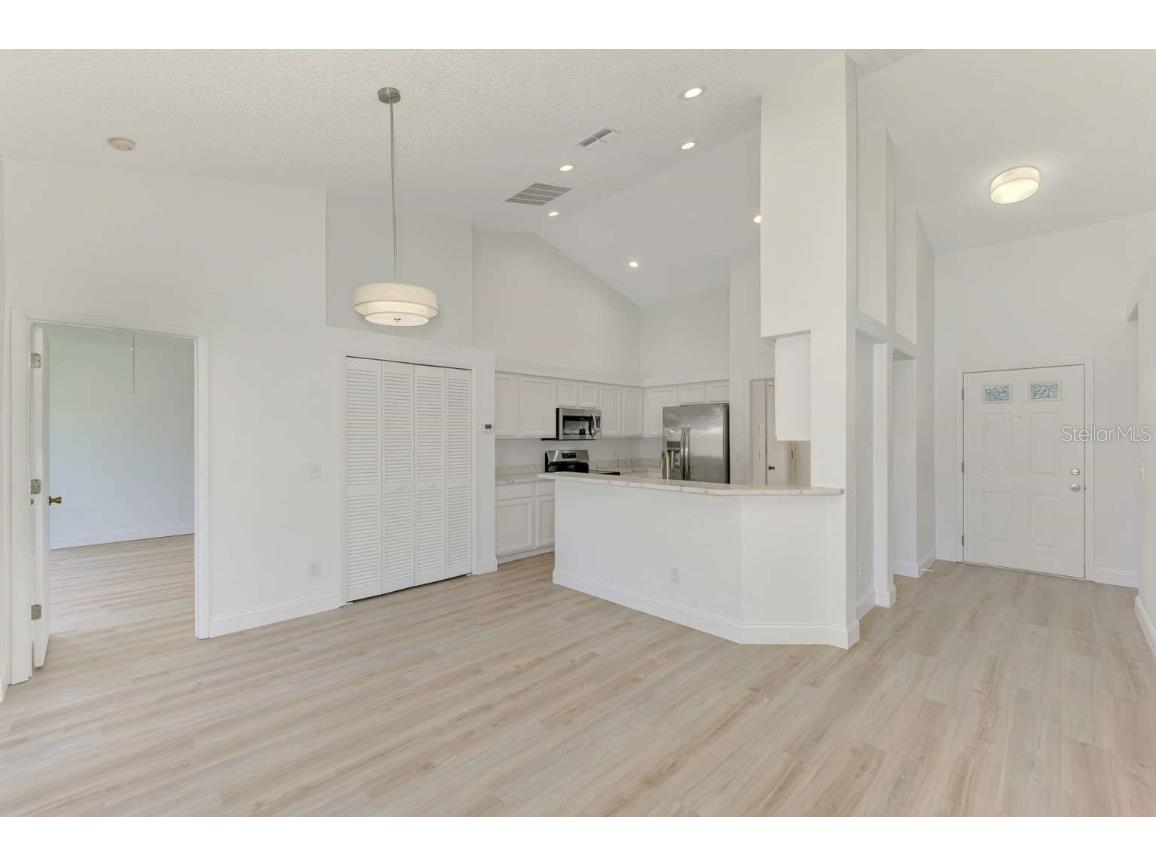 4013 51st Place W Bradenton FL 34210 TB8425692 image2