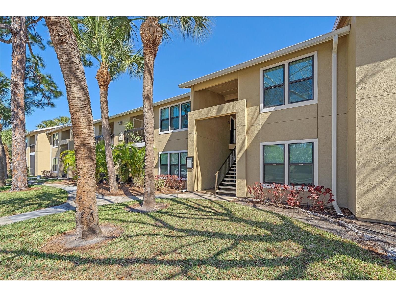 4013 Crockers Lake Boulevard #1316 Sarasota FL 34238 A4683800 image1