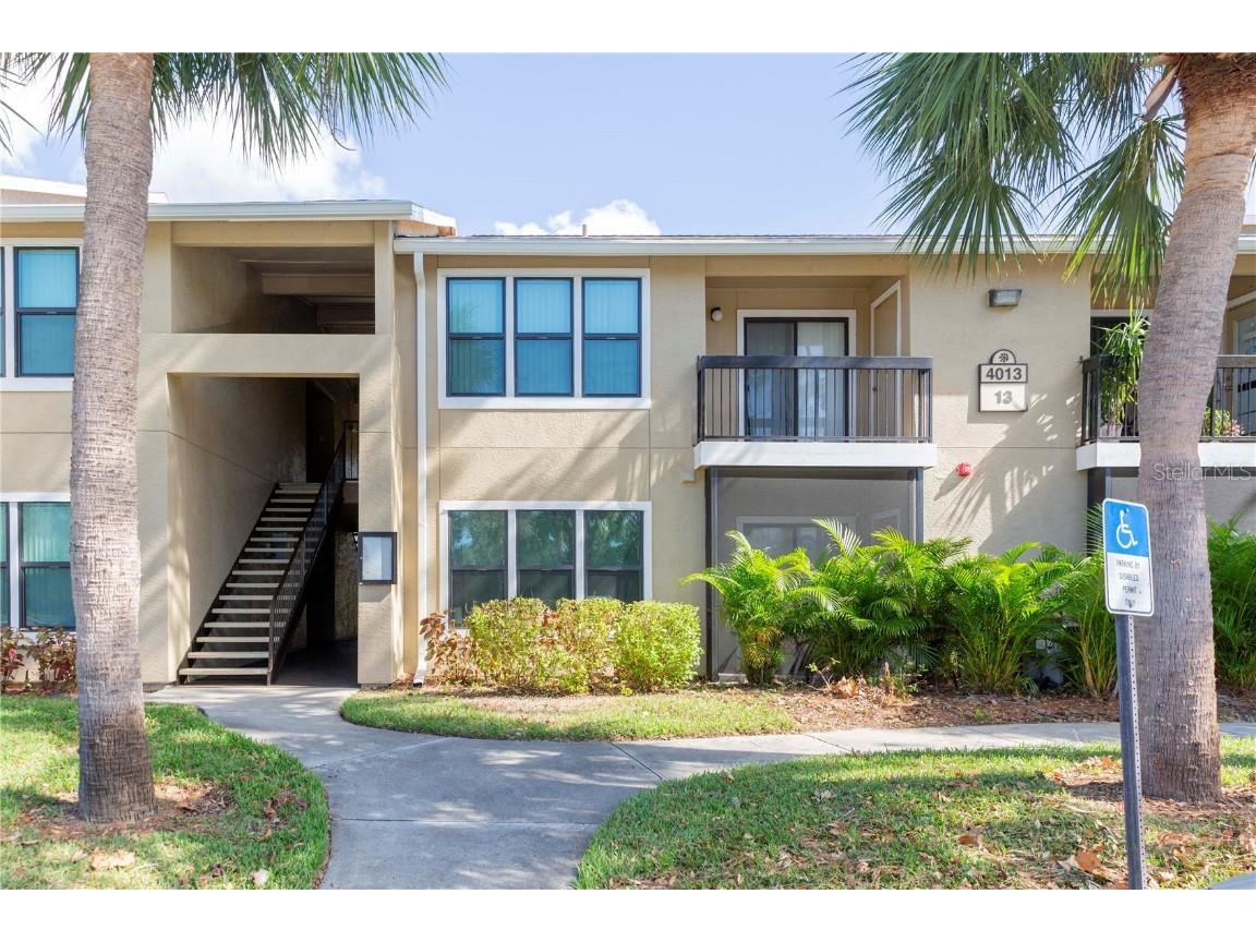 4013 Crockers Lake Boulevard #24 Sarasota FL 34238 A4626425 image1