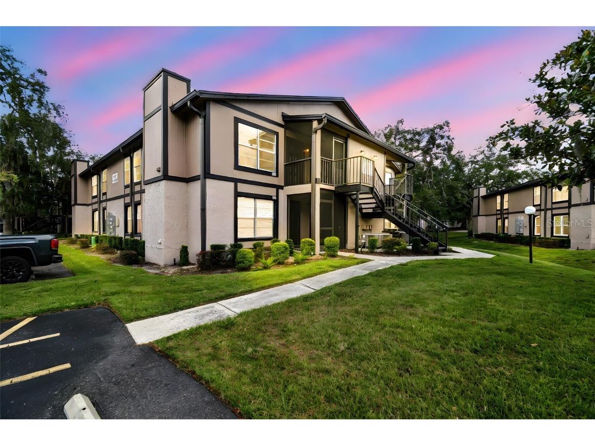 4013 Dream Oak Place #202 Tampa FL 33613 TB8433001 image1