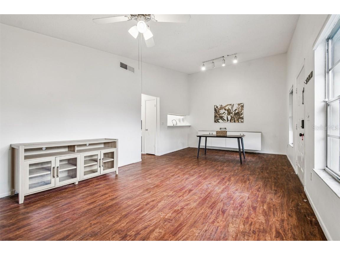 4013 Dream Oak Place #202 Tampa FL 33613 TB8433001 image4