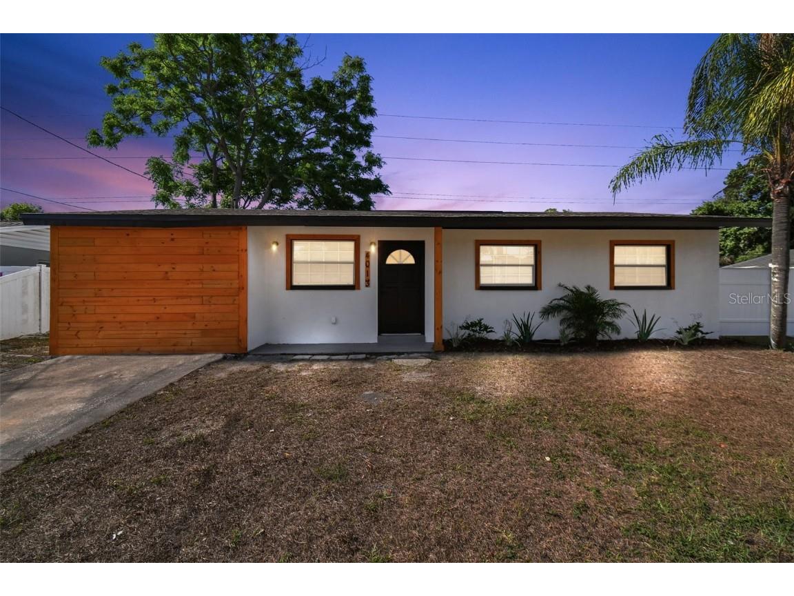 4013 Fawn Circle Tampa FL 33610 S5083896 image1