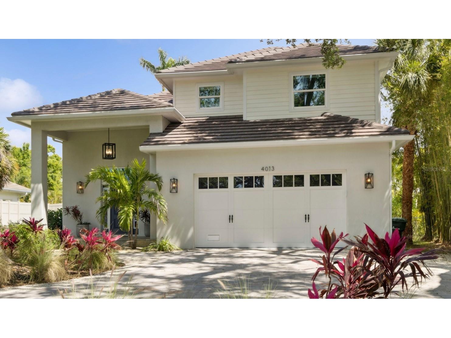 4013 Red Rock Lane Sarasota FL 34231 A4646608 image1